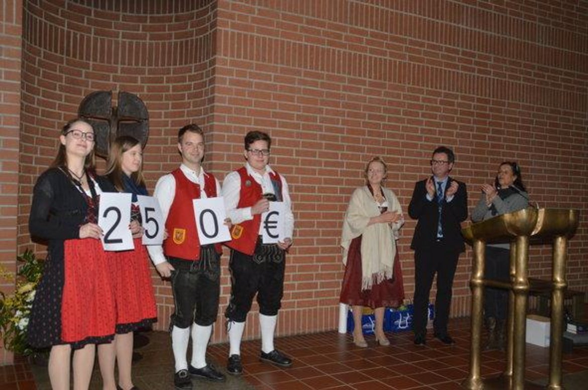 10. Benefizkonzert